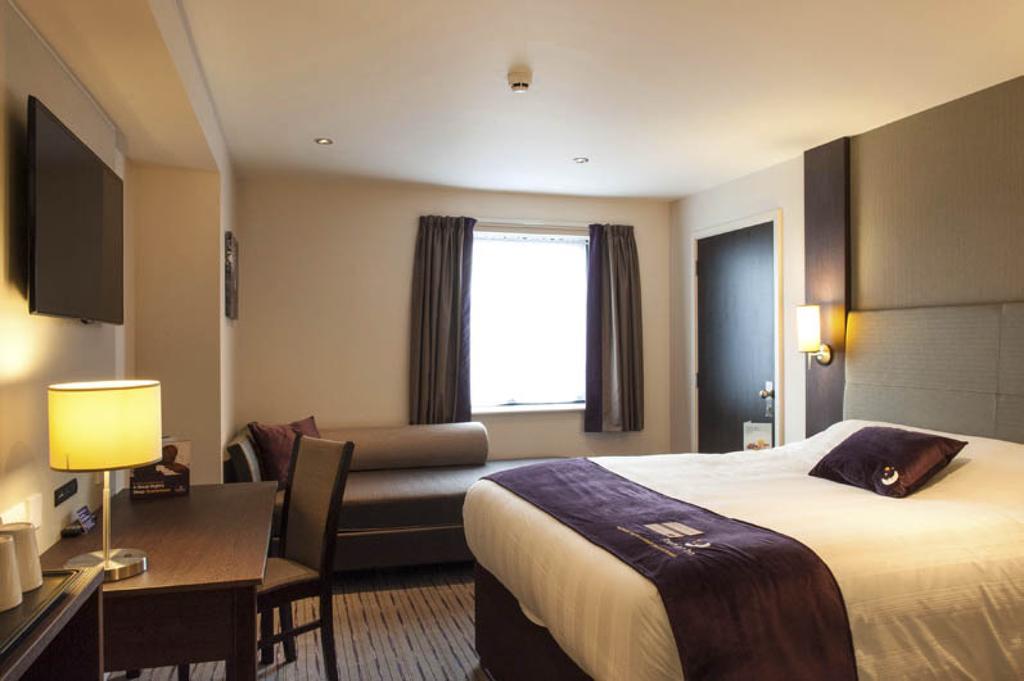 Premier Inn Manchester - פרסטוויץ' מראה חיצוני תמונה