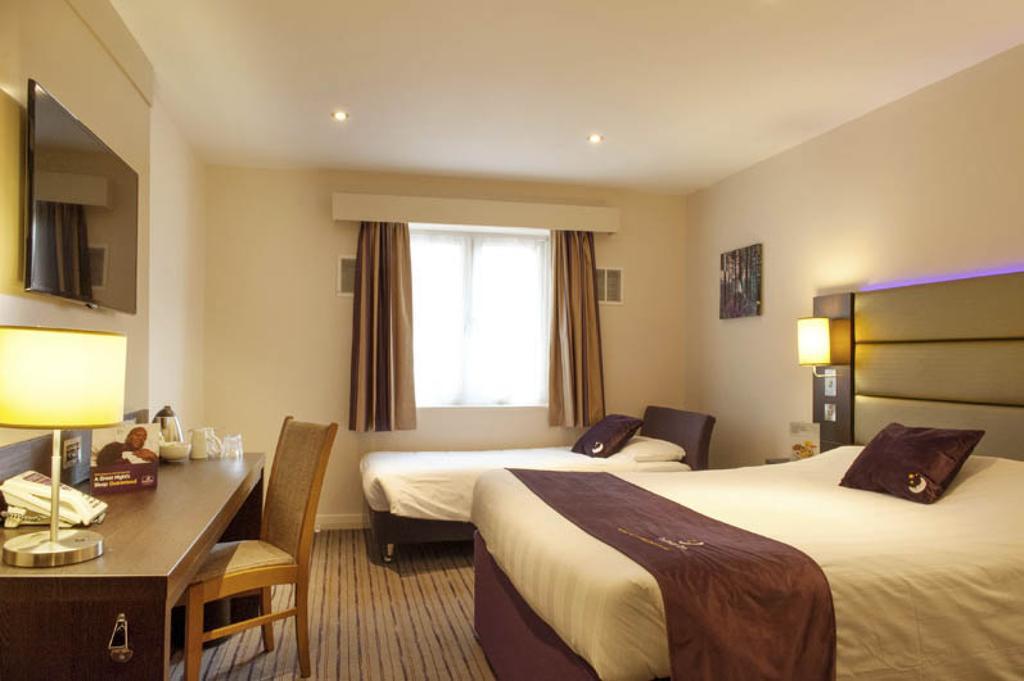 Premier Inn Manchester - פרסטוויץ' מראה חיצוני תמונה